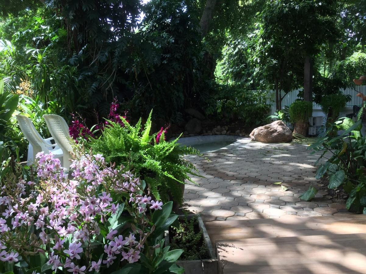 Cozycomo Bangkok Dış mekan fotoğraf